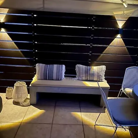 Apartment Cozy In Voula